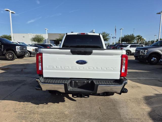 Photo of 2023 OXFORD WHITE Ford F-250