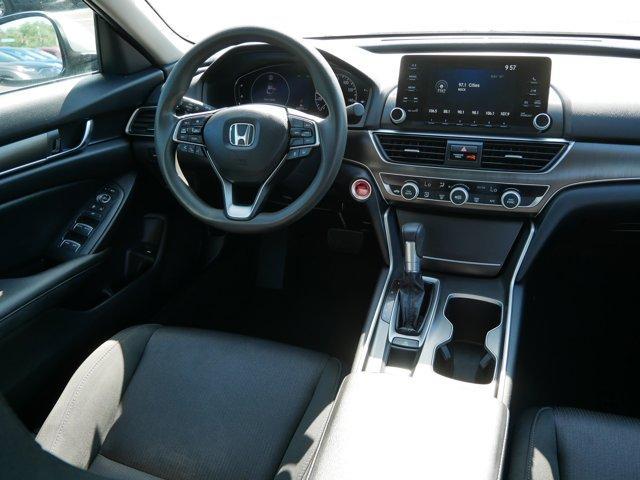 Photo of 2020 Lunar Silver Metallic Honda Accord