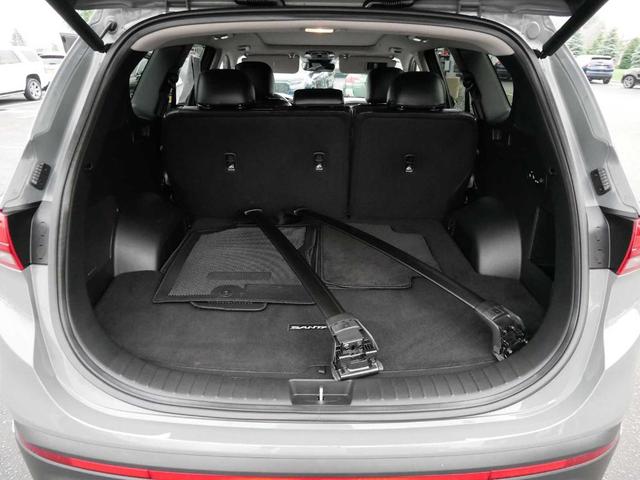 Photo of 2022 Hampton Gray Hyundai SANTA FE