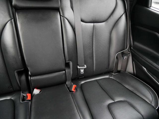 Photo of 2022 Hampton Gray Hyundai SANTA FE