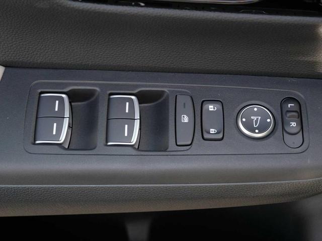 Photo of 2026 Meteorite Gray Metallic Honda CR-V