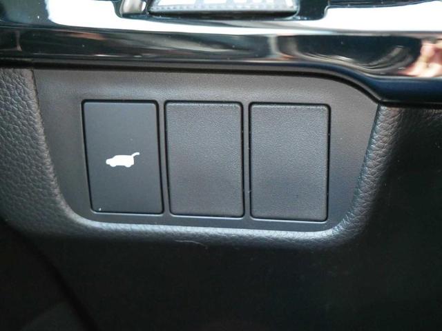 Photo of 2026 Meteorite Gray Metallic Honda CR-V