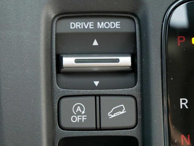 Photo of 2026 Meteorite Gray Metallic Honda CR-V