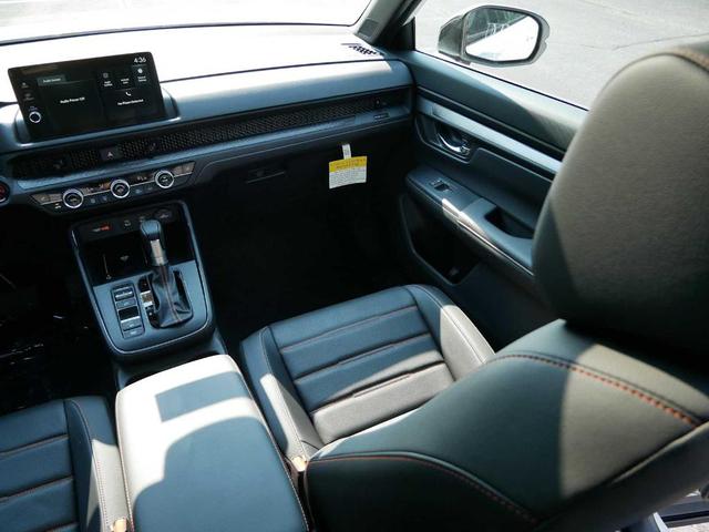 Photo of 2026 Platinum White Pearl Honda CR-V Hybrid