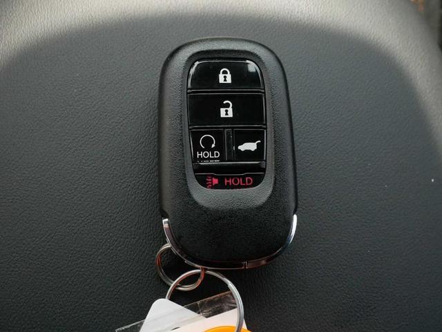 Photo of 2024 Milano Red Honda HR-V