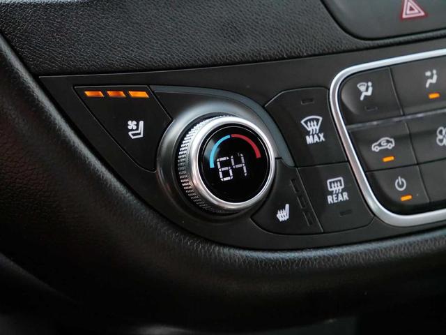 Photo of 2019 Mosaic Black Metallic Chevrolet Malibu