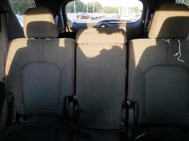 Photo of 2025 Radiant Red Metallic II Honda Pilot