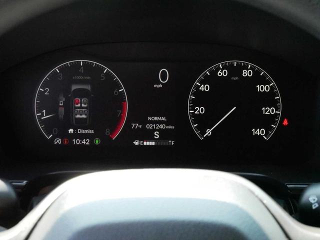 Photo of 2024 Meteorite Gray Metallic Honda CR-V