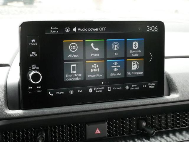 Photo of 2025 Platinum White Pearl Honda CR-V Hybrid