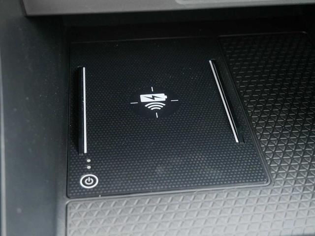 Photo of 2026 Platinum White Pearl Honda CR-V