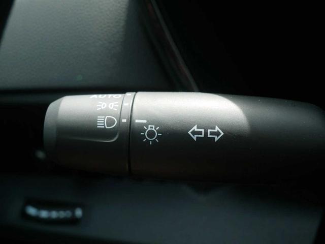 Photo of 2026 Platinum White Pearl Honda CR-V