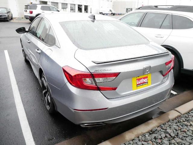 Photo of 2022 Lunar Silver Metallic Honda Accord