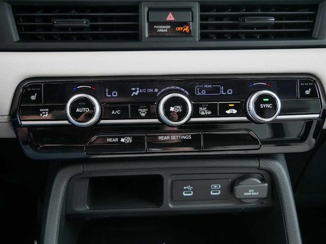 Photo of 2026 Obsidian Blue Pearl Honda Passport