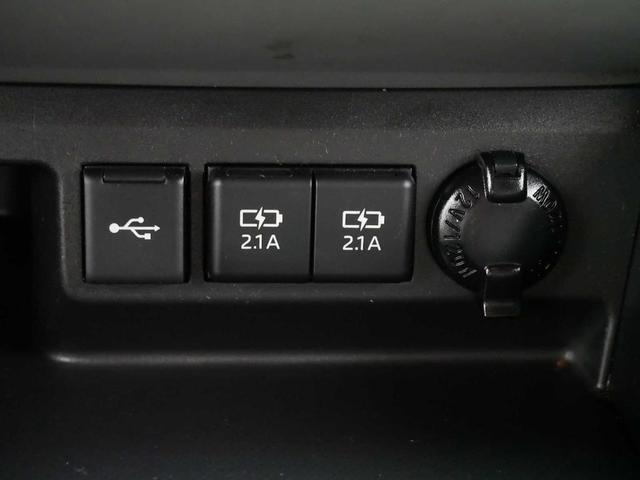 Photo of 2021 Moon Dust Toyota Highlander