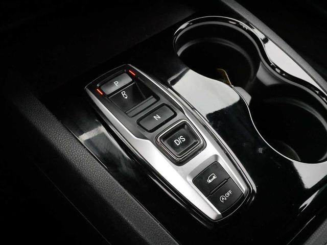 Photo of 2020 Crystal Black Pearl Honda Passport