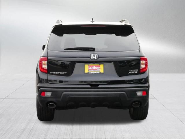 Photo of 2020 Crystal Black Pearl Honda Passport
