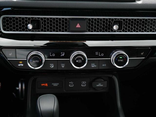 Photo of 2025 Rallye Red Honda Civic Hybrid