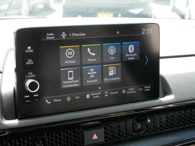 Photo of 2023 Platinum White Pearl Honda CR-V