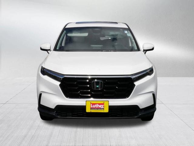 Photo of 2023 Platinum White Pearl Honda CR-V