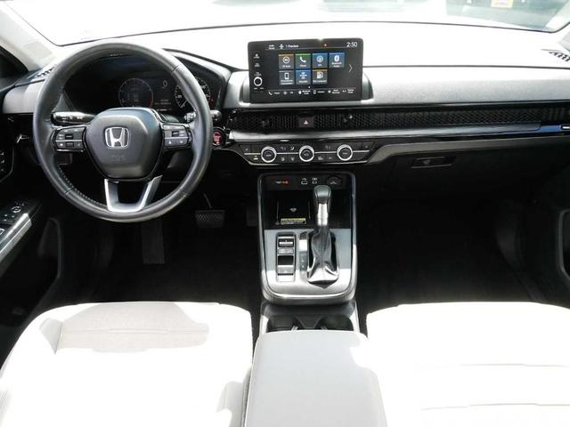 Photo of 2023 Platinum White Pearl Honda CR-V