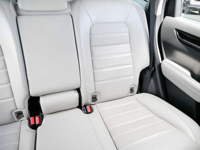 Photo of 2023 Platinum White Pearl Honda CR-V