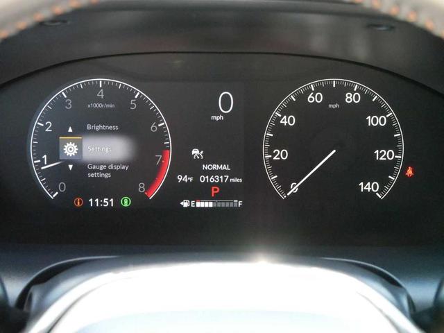 Photo of 2024 Urban Gray Pearl Honda HR-V
