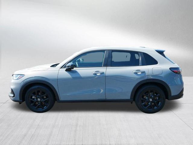Photo of 2024 Urban Gray Pearl Honda HR-V