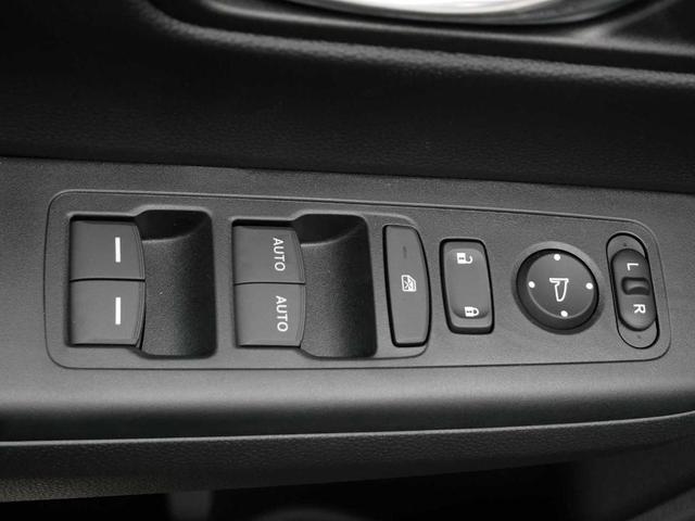 Photo of 2026 Ash Green Honda CR-V Hybrid