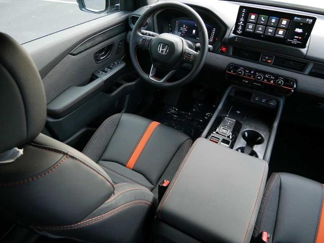 Photo of 2026 Sonic Gray Pearl Honda Passport