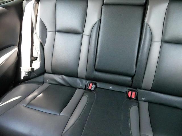 Photo of 2022 Crystal White Pearl Subaru Outback