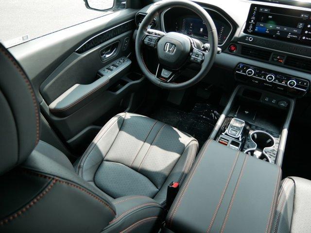 Photo of 2026 Sonic Gray Pearl Honda Passport