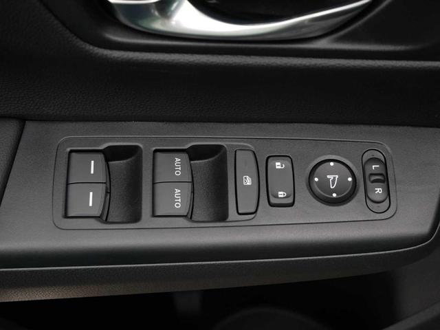 Photo of 2026 Urban Gray Pearl Honda CR-V Hybrid