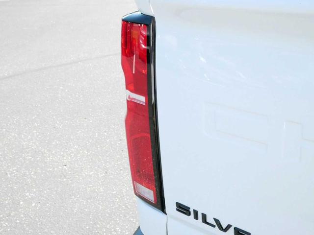 Photo of 2025 Summit White Chevrolet Silverado 3500