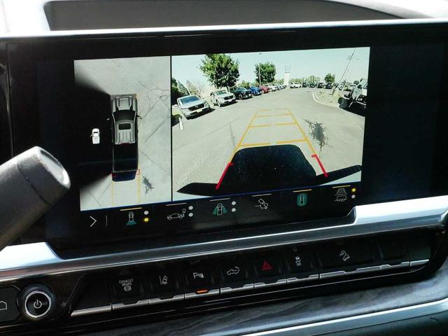 Photo of 2025 Summit White Chevrolet Silverado 3500