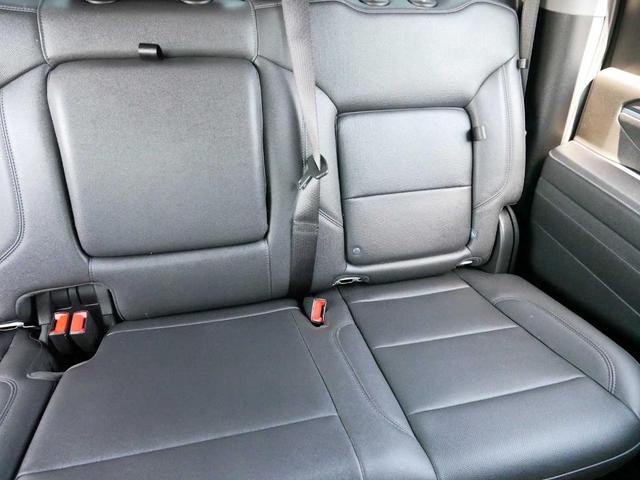 Photo of 2025 Summit White Chevrolet Silverado 3500