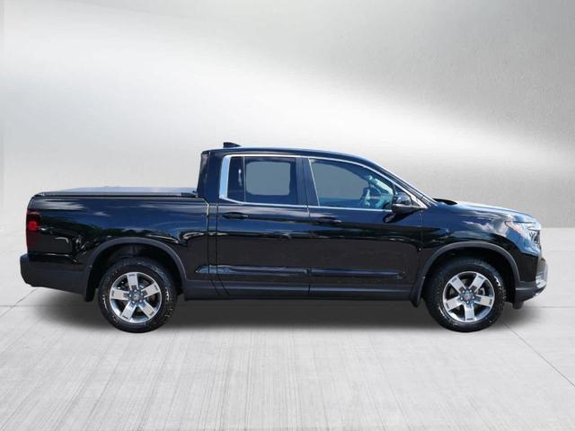 Photo of 2025 Crystal Black Pearl Honda Ridgeline