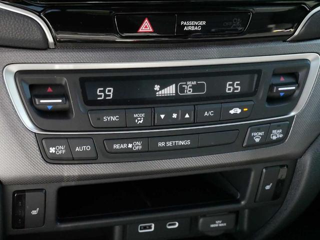 Photo of 2025 Crystal Black Pearl Honda Ridgeline