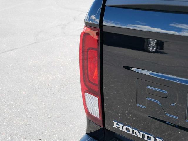 Photo of 2025 Crystal Black Pearl Honda Ridgeline