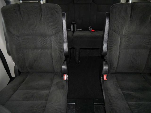 Photo of 2016 True Blue Pearlcoat Dodge Grand Caravan