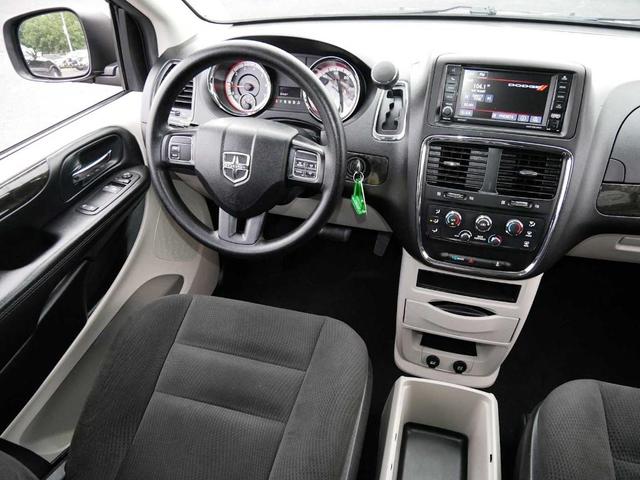 Photo of 2016 True Blue Pearlcoat Dodge Grand Caravan