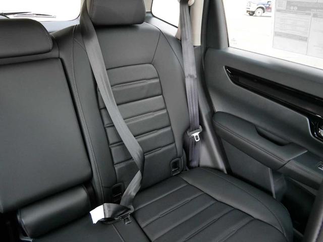Photo of 2026 Solar Silver Metallic Honda CR-V