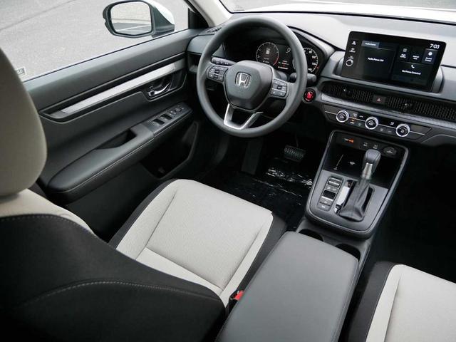Photo of 2026 Platinum White Pearl Honda CR-V