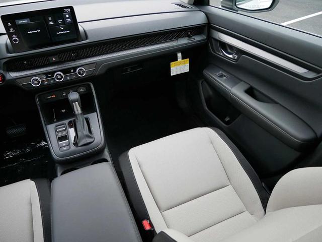 Photo of 2026 Platinum White Pearl Honda CR-V