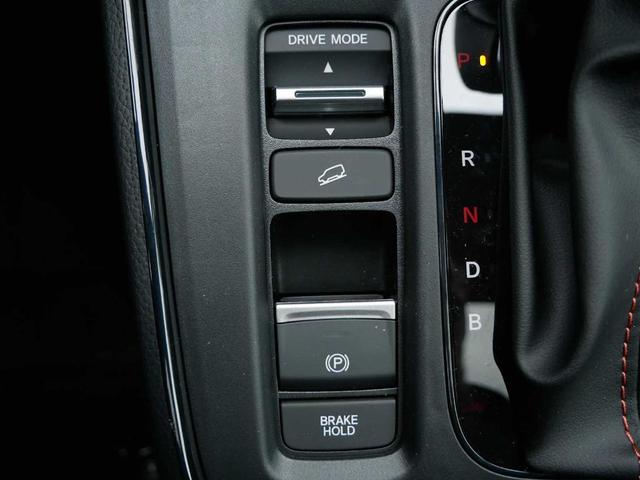 Photo of 2026 Radiant Red Metallic Honda CR-V Hybrid