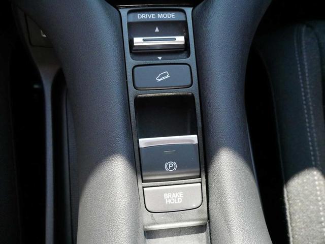 Photo of 2023 Crystal Black Pearl Honda HR-V