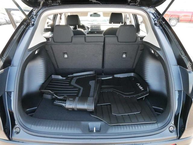 Photo of 2023 Crystal Black Pearl Honda HR-V