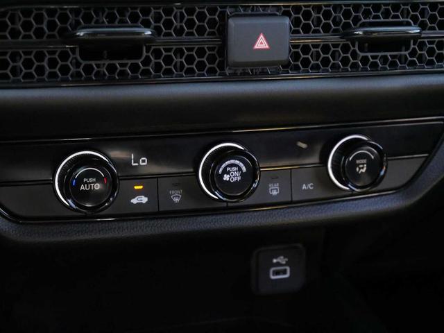 Photo of 2023 Crystal Black Pearl Honda HR-V