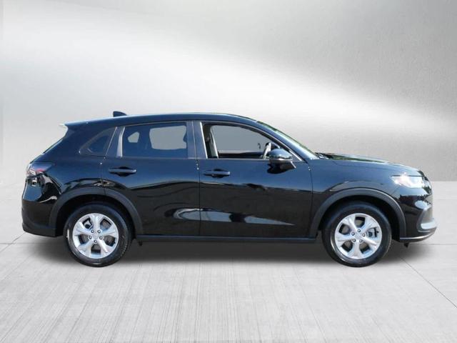 Photo of 2023 Crystal Black Pearl Honda HR-V