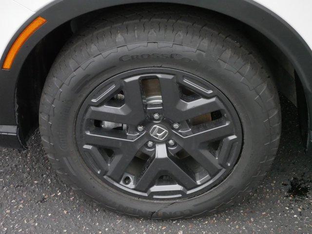 Photo of 2026 Platinum White Pearl Honda CR-V Hybrid