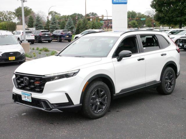 Photo of 2026 Platinum White Pearl Honda CR-V Hybrid
